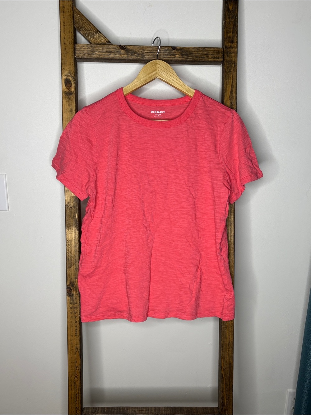 Old Navy Everywear Short Sleeve Crewneck Tee Size M